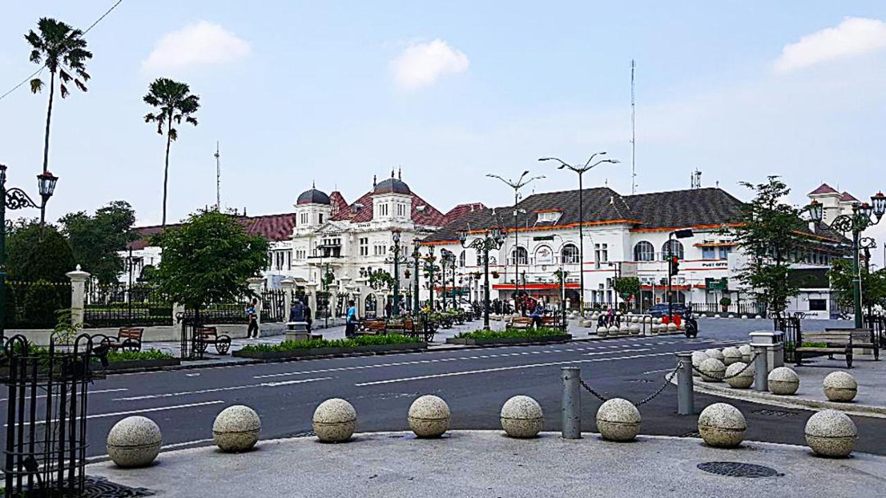Mitra Hotel Yogyakarta Exterior photo