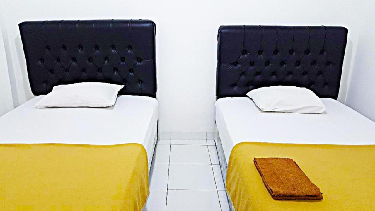 Mitra Hotel Yogyakarta Exterior photo